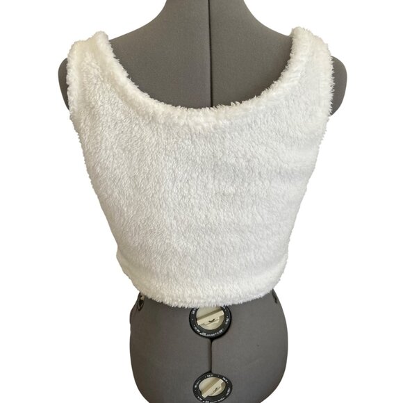 Romwe Fuzzy White Crop Tank Top With Pink Star XL Polyester & Elastane Blend - Picture 3 of 7